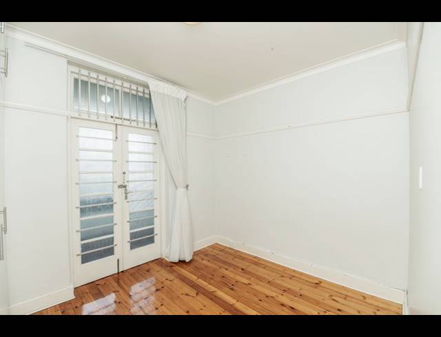 3 BEDROOM APARTMENT FOR SALE IN SUMMERSTRAND